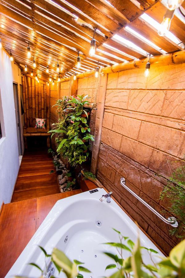 Casa Suculenta ,Monteverde Con Jacuzzi Privado Y Lavanderia Zewnętrze zdjęcie
